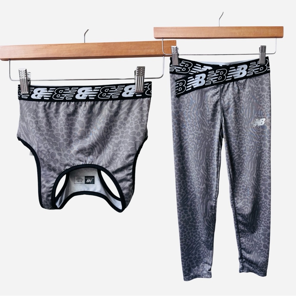 New Balance Kids | Set Gray Animal-Print Leggings & Sports Bra